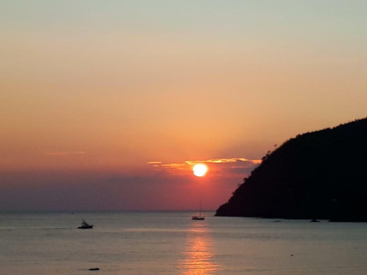 Appartamento Il Golfo Dei Poeti E 5 Terre A 2 Passi La Spezia Zewnętrze zdjęcie